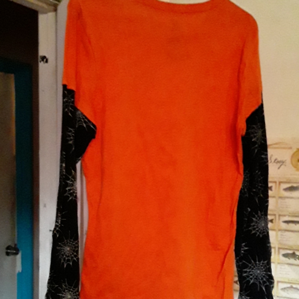 Shirt - Picture 2 of 2